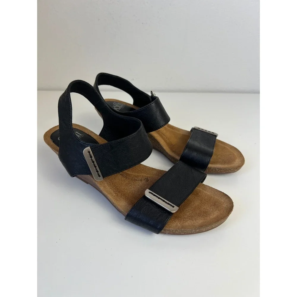 Sofft Verdi Black Leather Slingback Wedge Sandals US 9.5M Comfort Casual Travel
